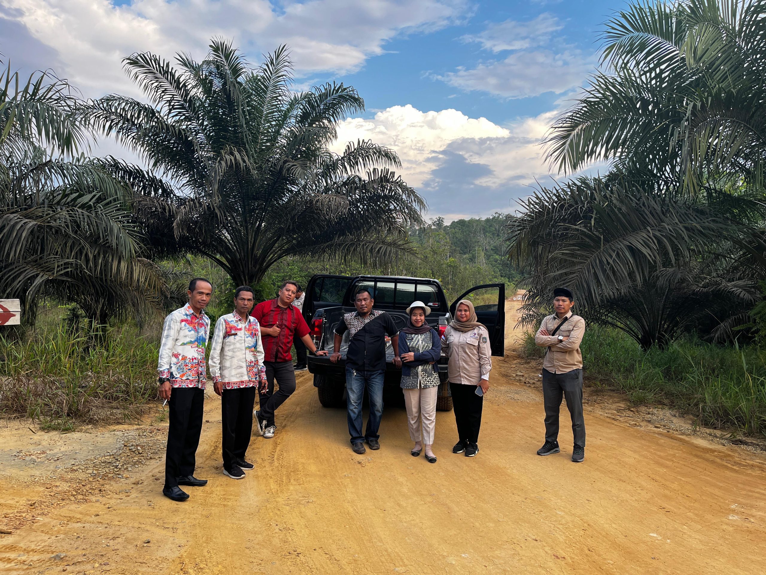 Pemeriksaan Tanah oleh Panitia Kantor Pertanahan Kota Singkawang